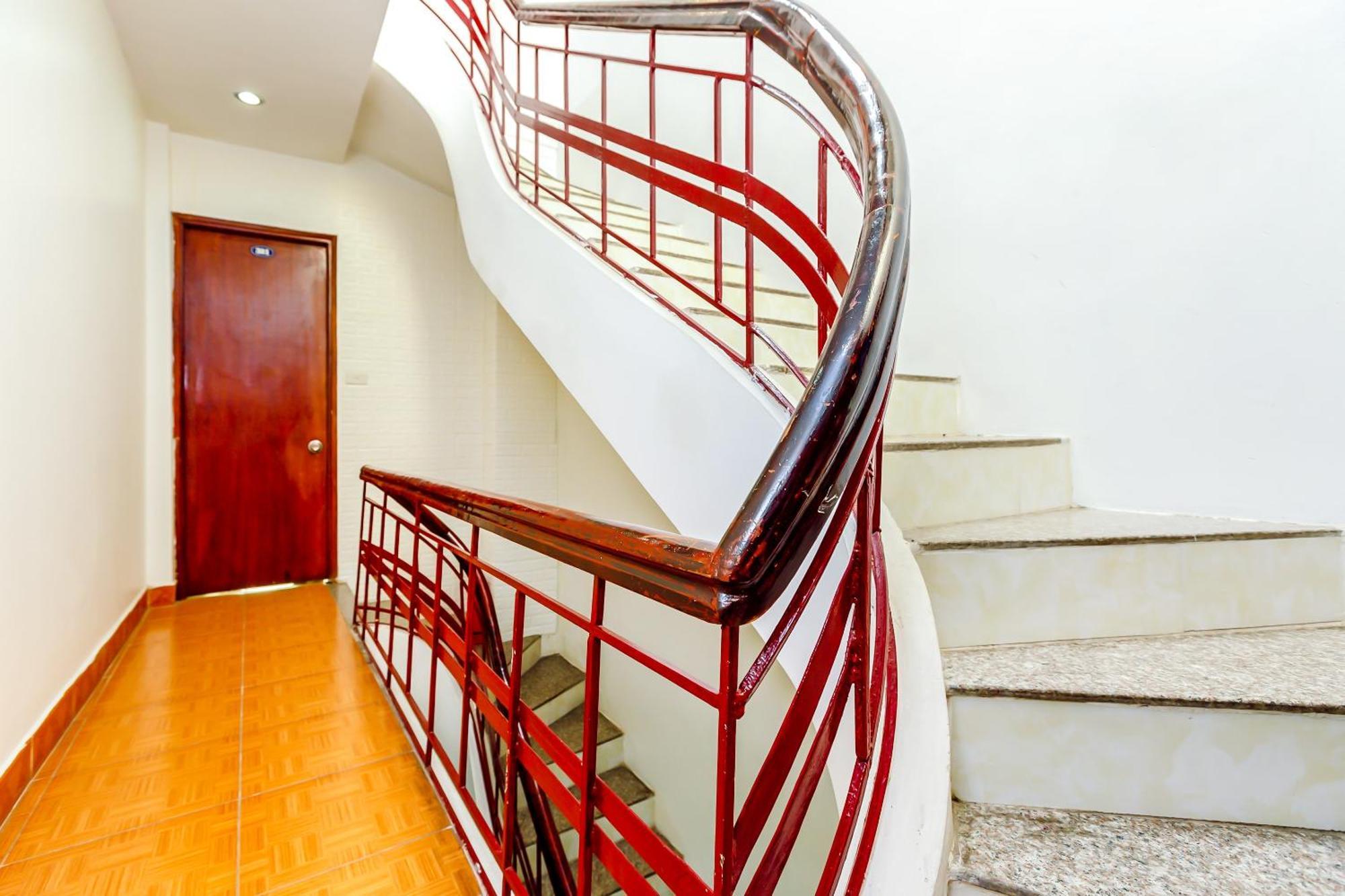 Oyo 604 Queen Hotel Spot-On Hanoi Luaran gambar