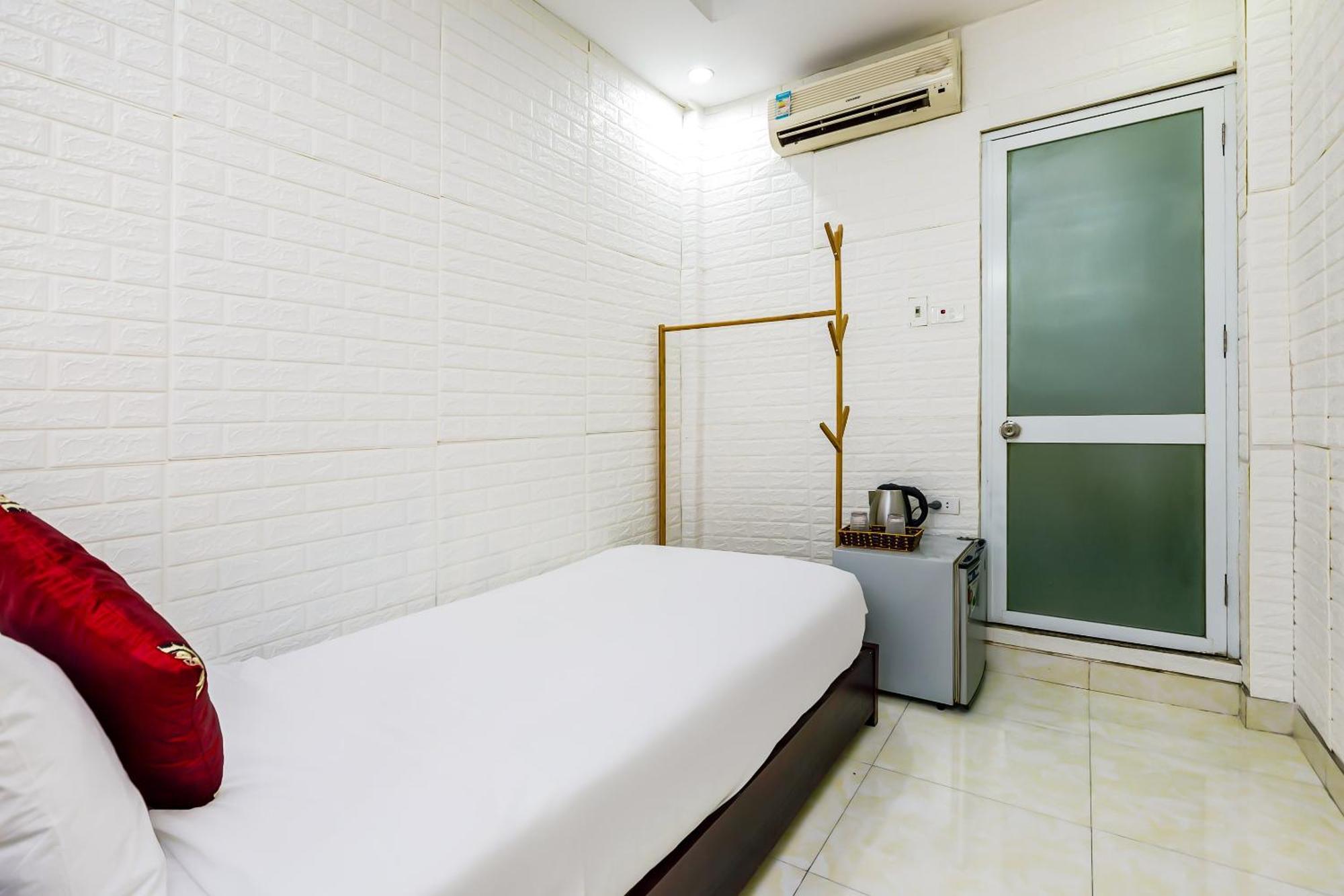 Oyo 604 Queen Hotel Spot-On Hanoi Luaran gambar