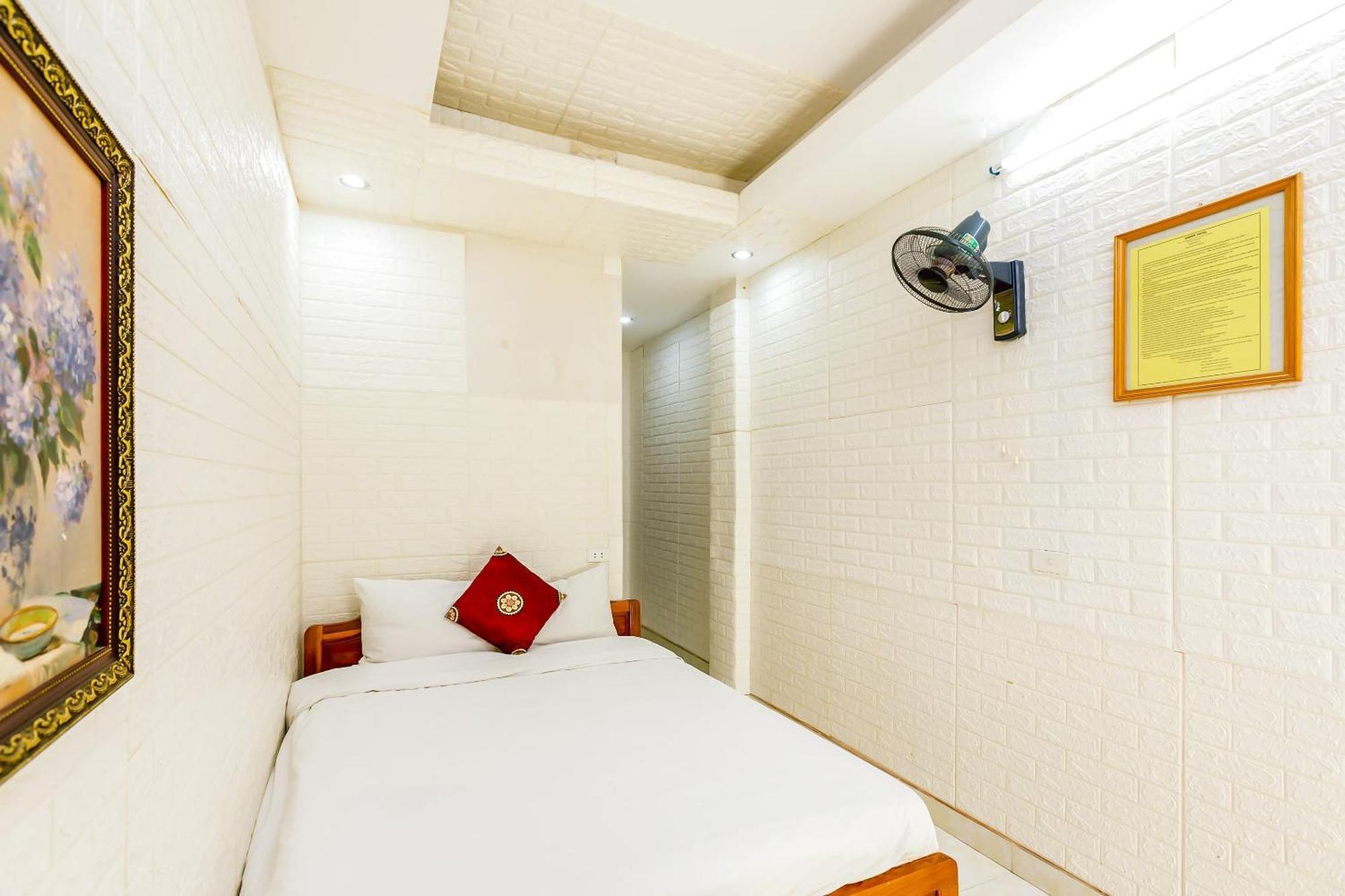 Oyo 604 Queen Hotel Spot-On Hanoi Luaran gambar